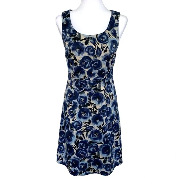 H&M Women’s Dress Size 6 Blue Rose Floral Sleeveless Fit & Flare - Picture 2 of 5